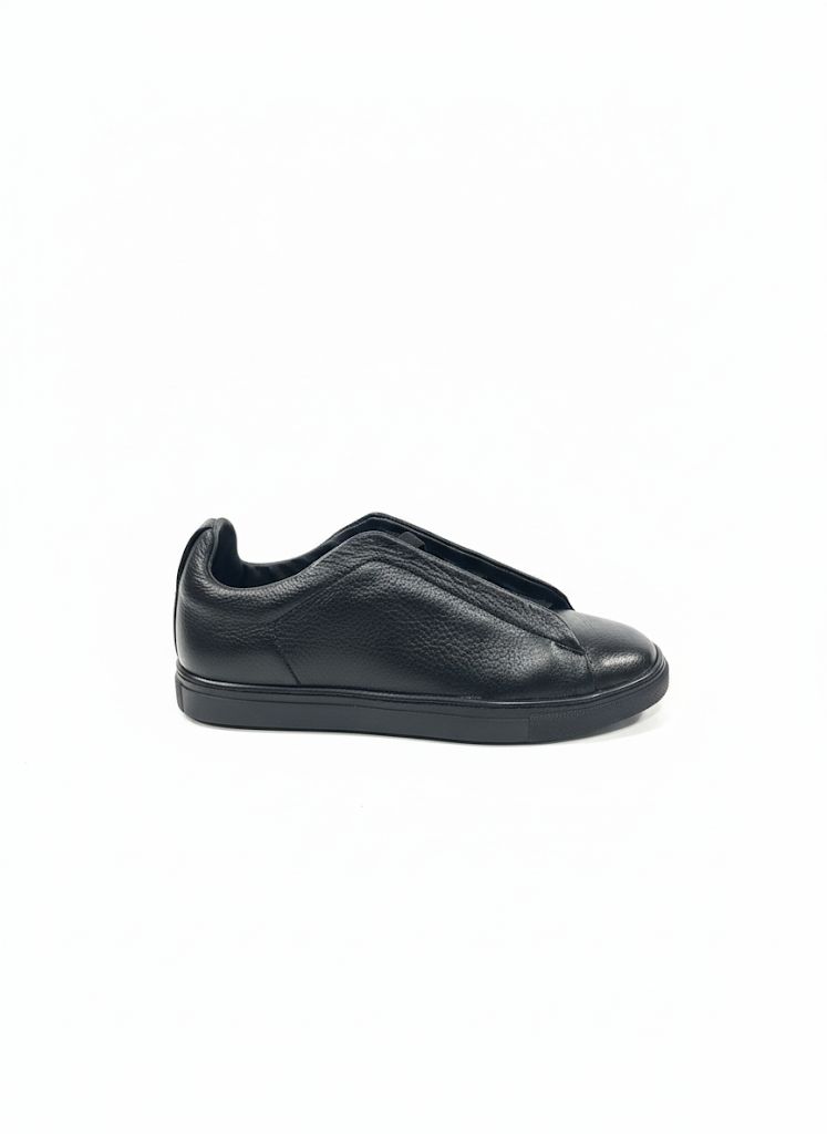 Génesis All Black